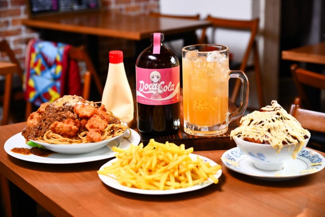 Craft Cola (3055 kcal) from Dokagui Daisuki! Mochizuki-san Set for Release